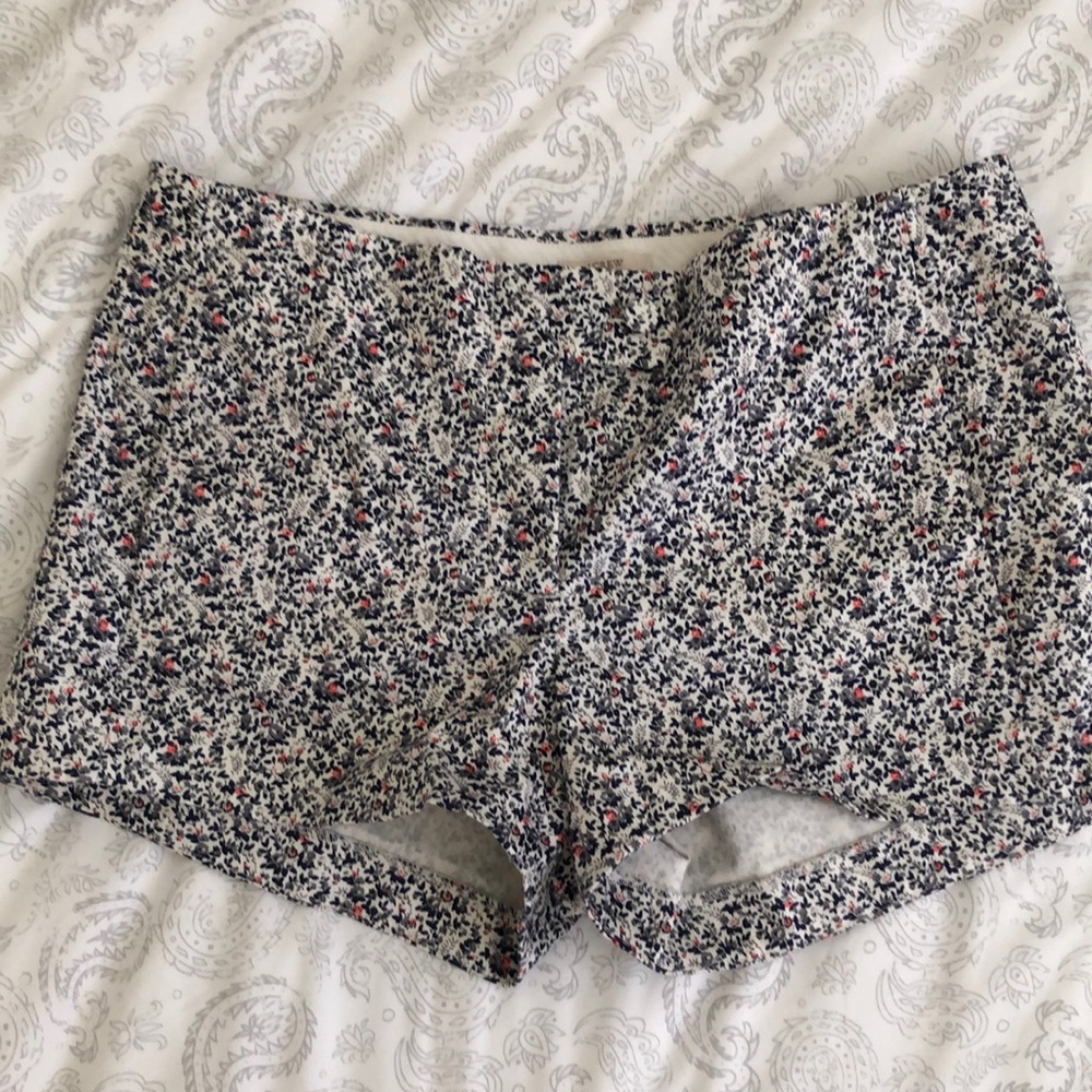 J Crew Floral Shorts - size 6, inseam 2.5 inches NWOT